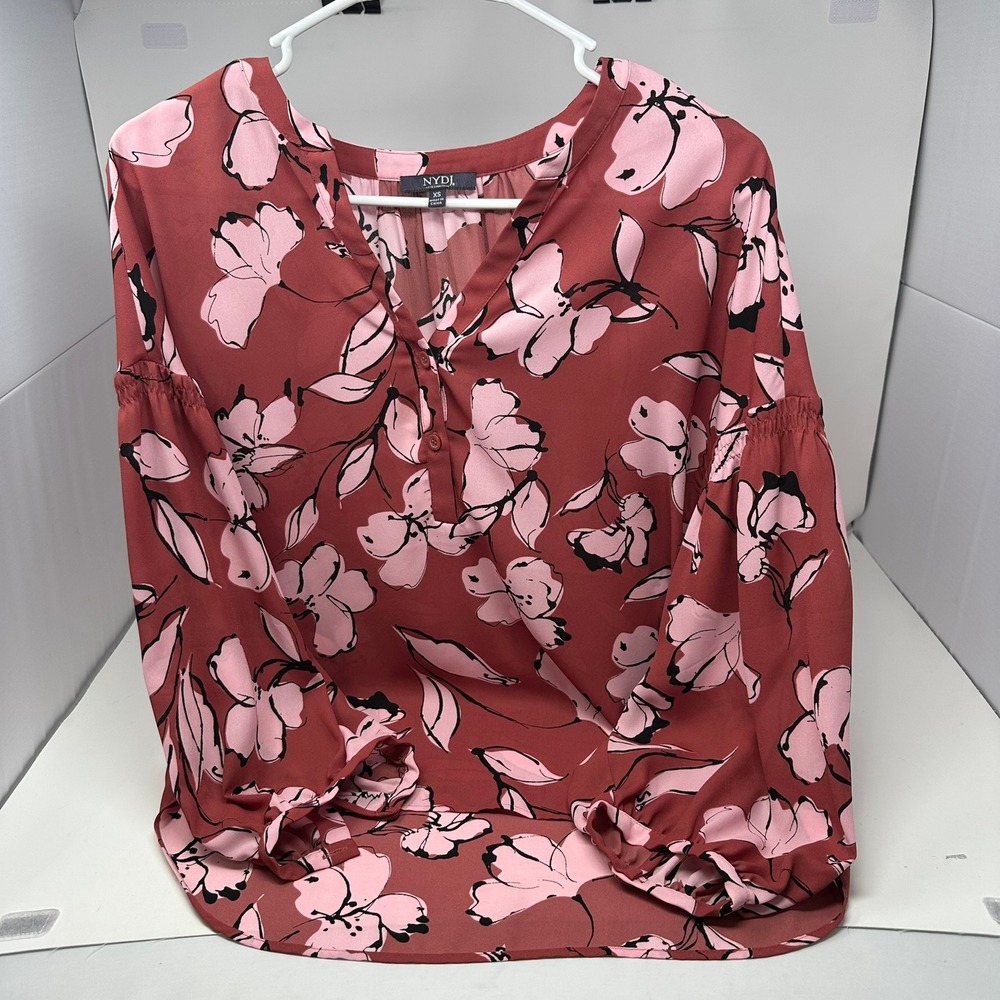 NYDJ Blouse Women XS Pink Floral Henley Puff Sleeve Pleated Back 2402